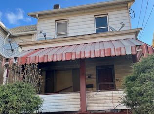 15 Holland Ave, Braddock, PA
