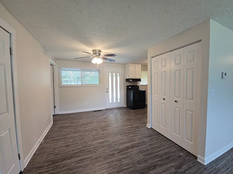 5612 Harshmanville Rd — Photo 6