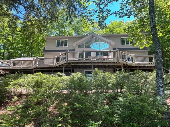 45 E Shore Drive, Harrison, ME 04040