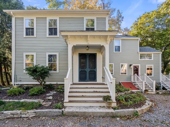 25 Farm Rd, Sherborn, MA 01770
