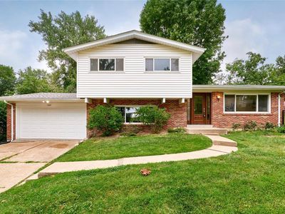 1302 Wyncrest Dr, Ballwin, MO, 63011
