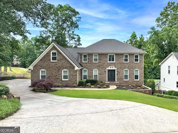 10300 Carleigh Ln, Roswell, GA 30076