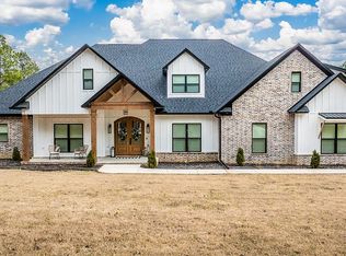 54 Garrison Rd, Greenbrier, AR 72058