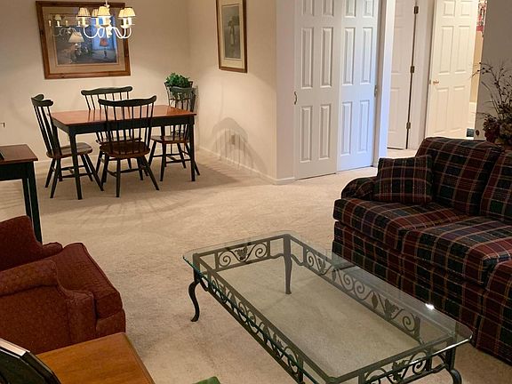 2nd image of 8649 Westlake Dr #8649