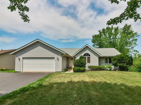 3425 Trainer Rd, Rockford, IL 61114