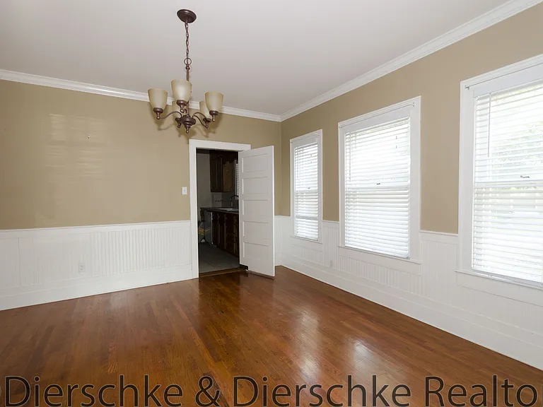 1007 Austin St — Photo 7