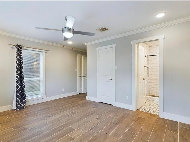 9007 Sharpcrest St — Photo 13