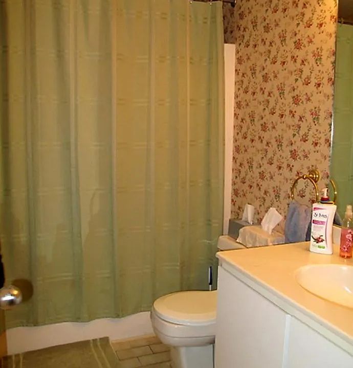 1st image of 100 Gainsborough St #302E