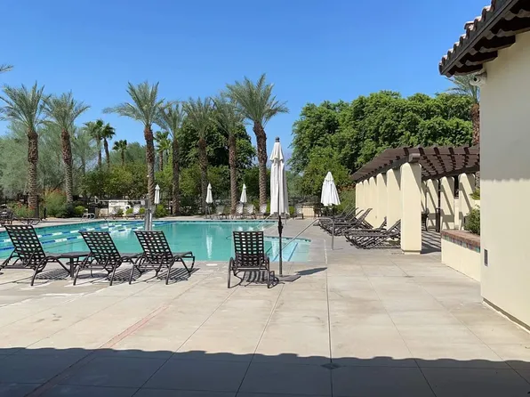 120 Paseo Bravo, Palm Desert, CA 92211