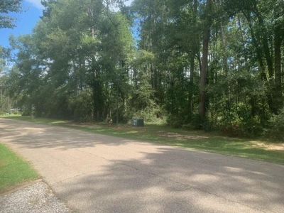 Maple Dr, Hammond, LA, 70401