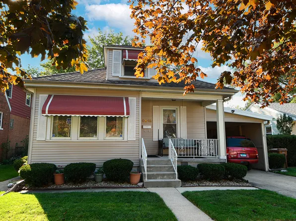 5612 S 74th Ave, Summit, IL 60501