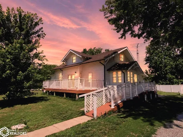 1089 Linby St, Packwood, IA 52580