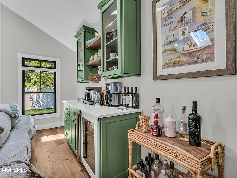 2411 Fairview Dr — Photo 13