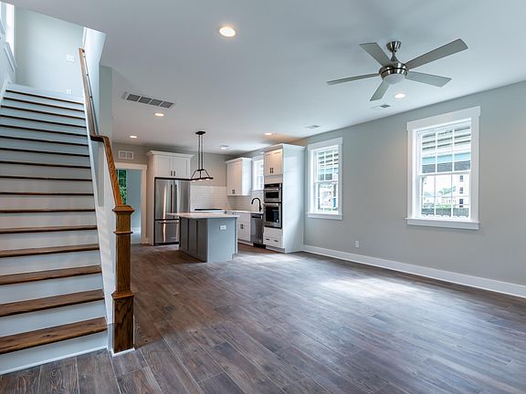 Entryway & Living Room