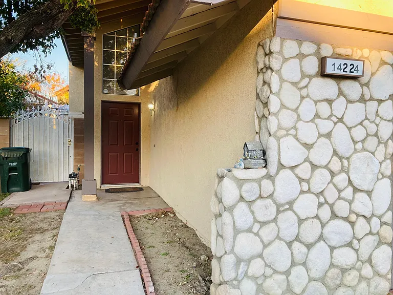 14224 Walmac Pl — Photo 2
