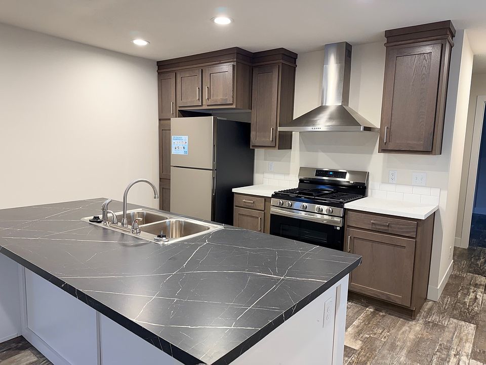 1st image of 230 Grey Oak Dr #236