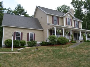 16 High Gate Rd, Bedford, NH 03110