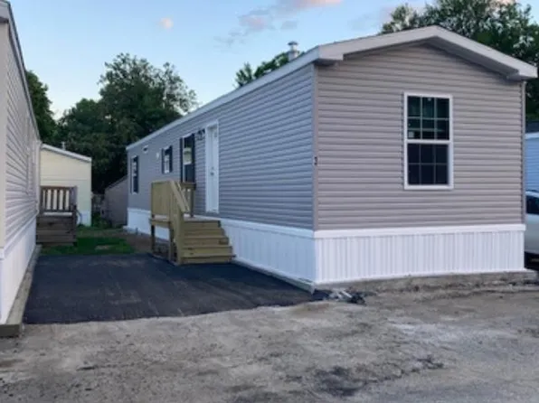 75 South Policy Street #3, Salem, NH 03079