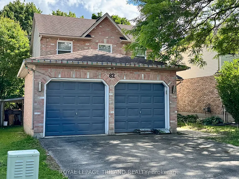 82 Meadowridge Rd — Photo 2