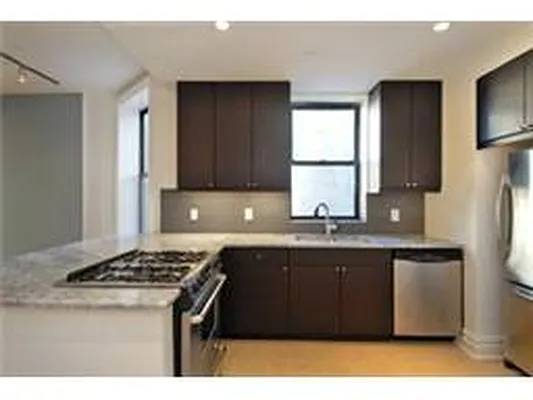 Rented by Douglas Elliman | media 28