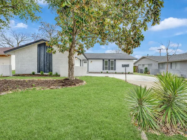 1110 Coronet St, Irving, TX 75062