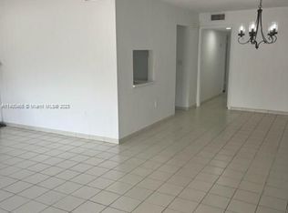 8134 SW 83rd Pl, Miami, FL 33143