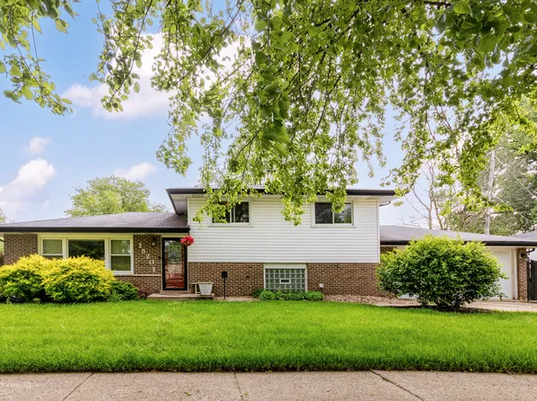 15201 University Ave, Dolton, IL 60419