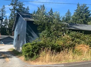 227 Shumway Rd, Camano Island, WA 98282