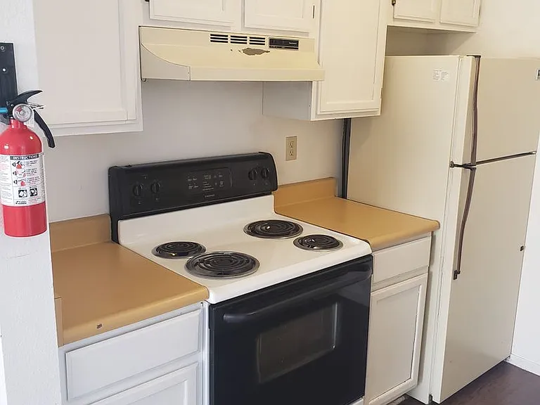 6729 Pahokee Ct — Photo 8