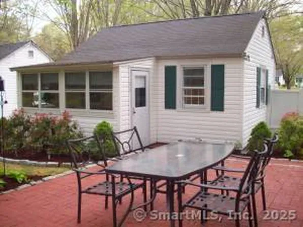 49 Cottage Road APT 16, Madison, CT 06443
