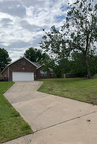 1021 Clayton Rd Photo 1