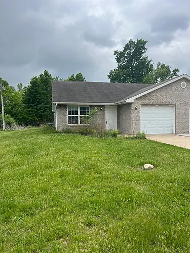 2626 E Oakbrook Dr #A Photo 1