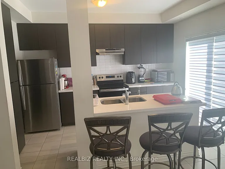 50 Edinburgh Dr #19 — Photo 8