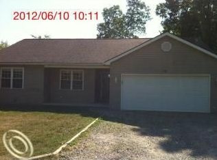 709 Bloomfield Dr, Lake Orion, MI