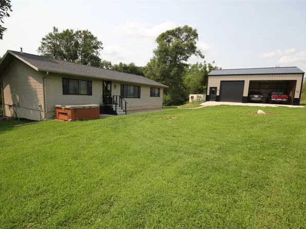 2293 Village Ln, Saint Charles, IA 50240