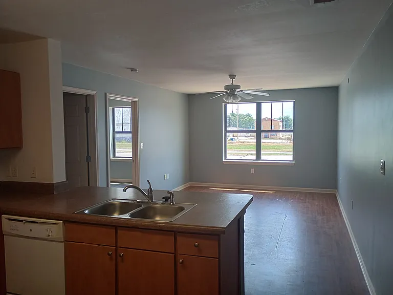 Mill Supply Apartments — Photo 7