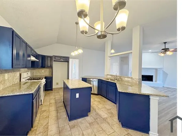 3111 Antelope Dr, Mesquite, TX 75181