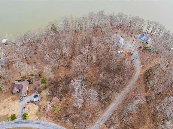 5th image of 299 Osprey Dr