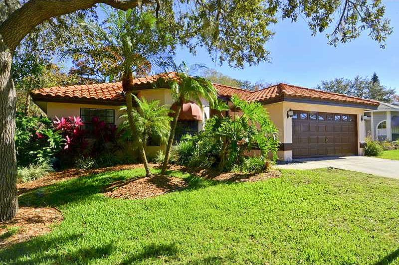 1st image of 4835 Harbor Woods Dr