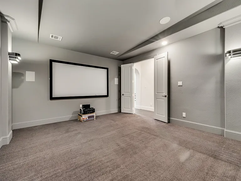 6887 Tranquility Ct — Photo 10