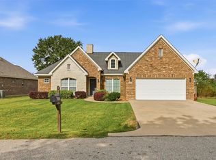 31602 Cypress Cir, Waller, TX 77484