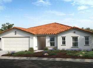 4742 Sussex Ave, Clovis, CA 93619