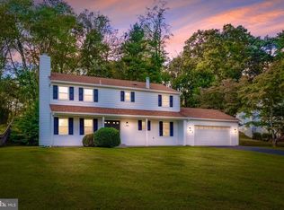 17724 Garrett Dr, Gaithersburg, MD 20878