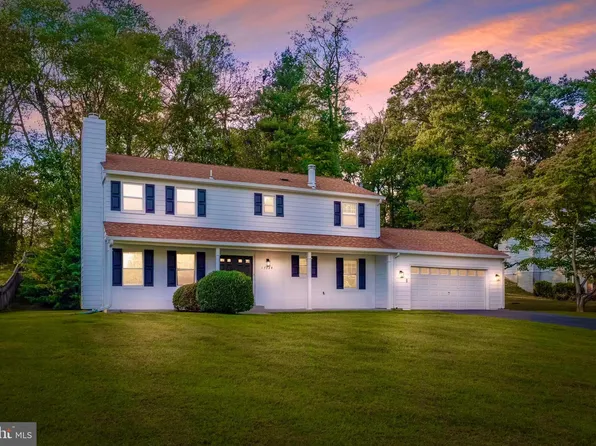 17724 Garrett Dr, Gaithersburg, MD 20878