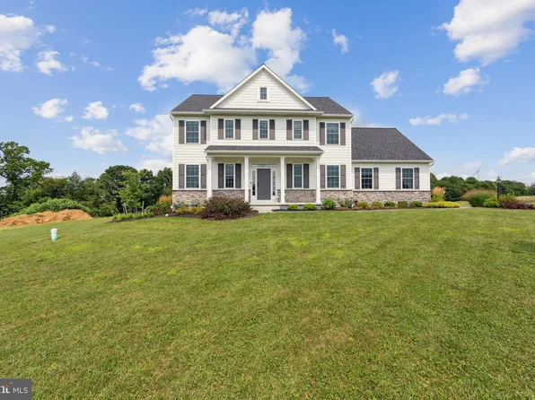 223 Bentley Dr, Oxford, PA 19363