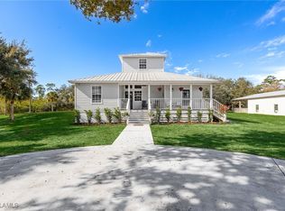 2670 Packinghouse Rd, Alva, FL 33920