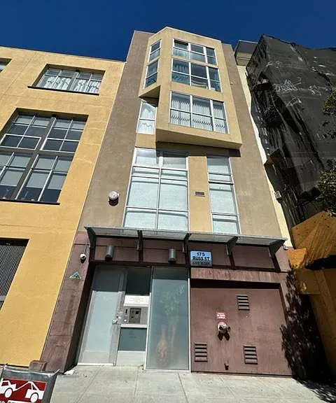 175 Russ St #6 — Photo 31