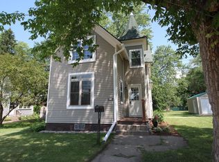 141 Auto St, Clintonville, WI 54929