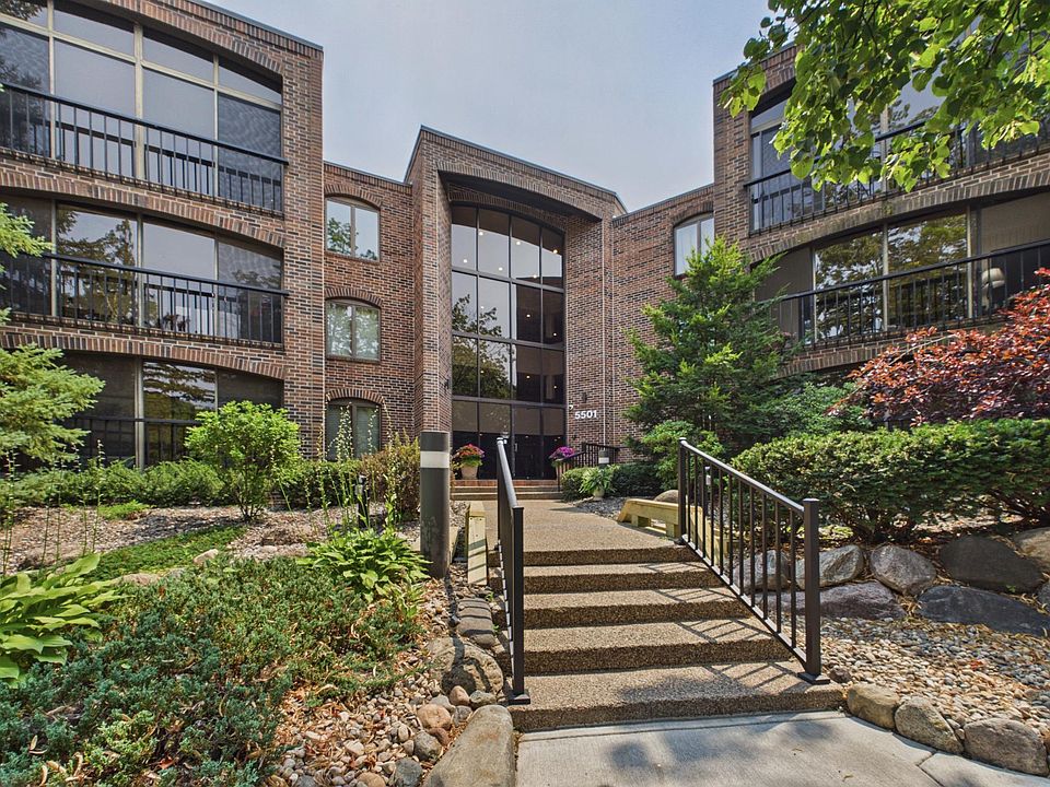 1st image of 5501 Dewey Hill Rd APT 322