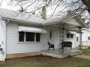 6 Bradford Cir, Candler, NC 28715